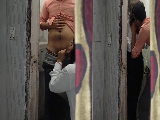 Indian hidden sex video girl giving blowjob